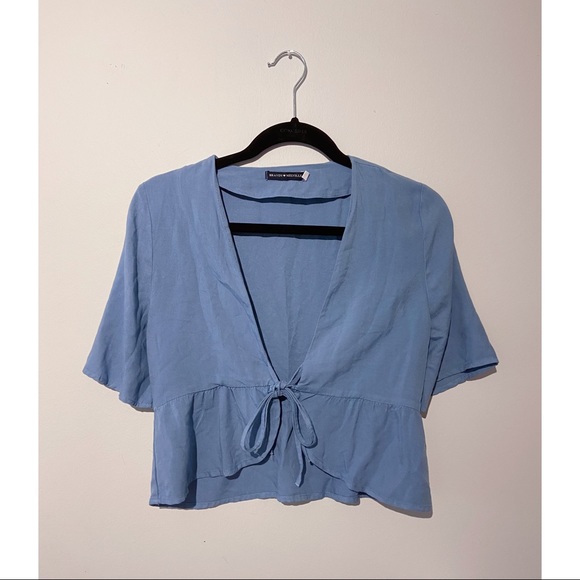 Brandy Melville Tops - RARE brandy Melville tie front blue Cora top